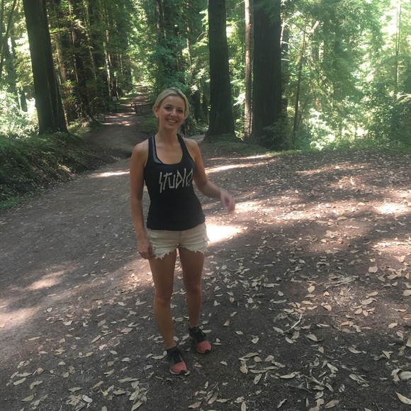 Meet your Posher, Susie - Picture 3 of 4